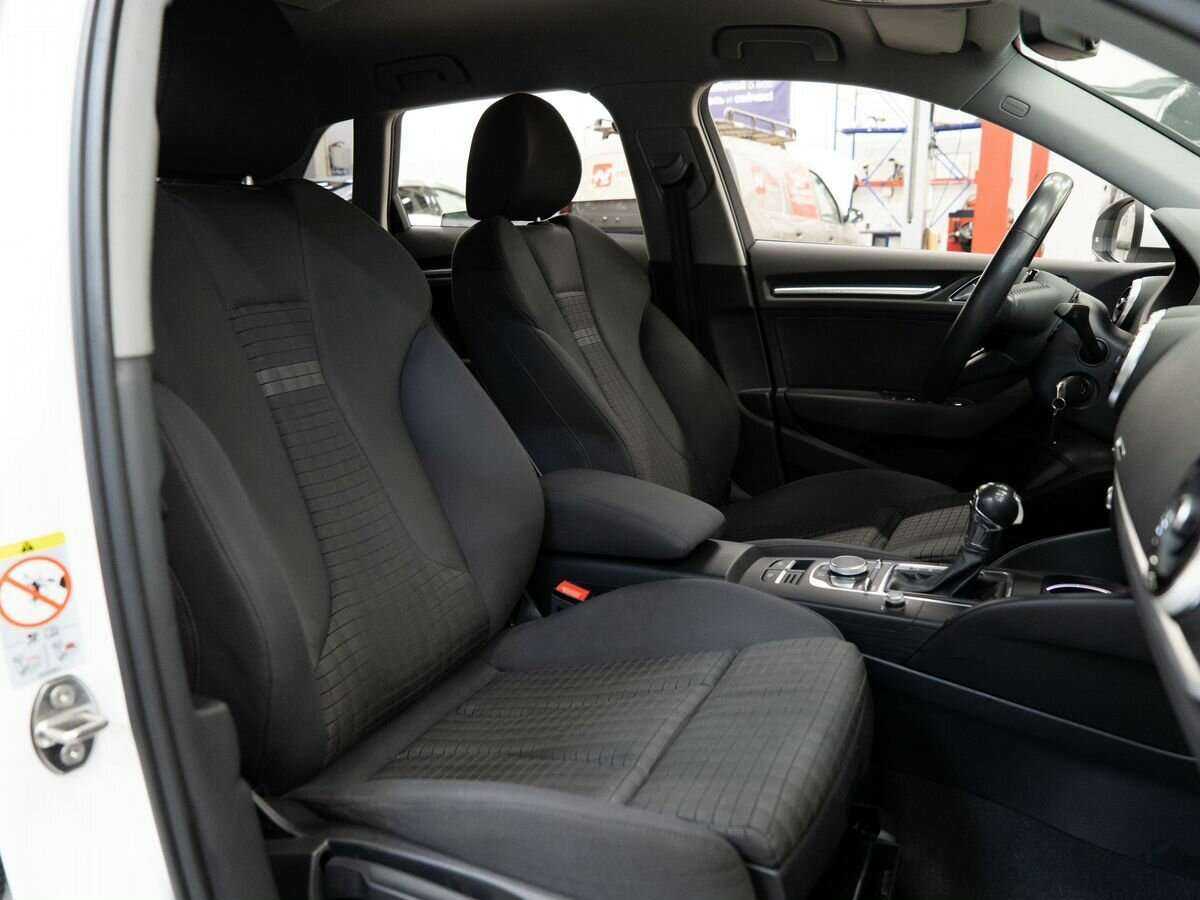 Audi A3 б/у, 2017, Роботизированная. Фото: #9