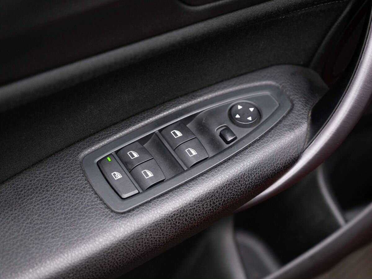 BMW 1 серии б/у, 2017, Автоматическая. Фото: #19