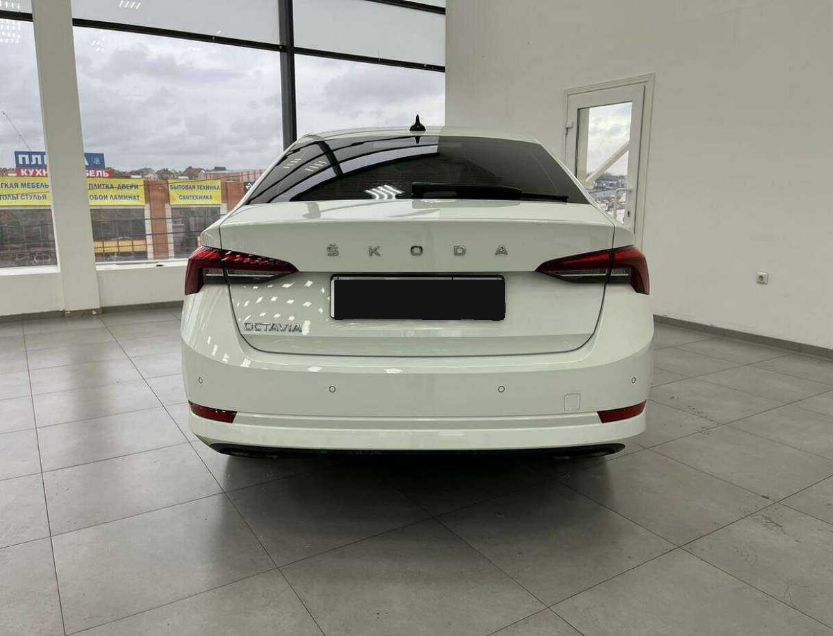 Skoda Octavia б/у, 2021, Автоматическая. Фото: #5