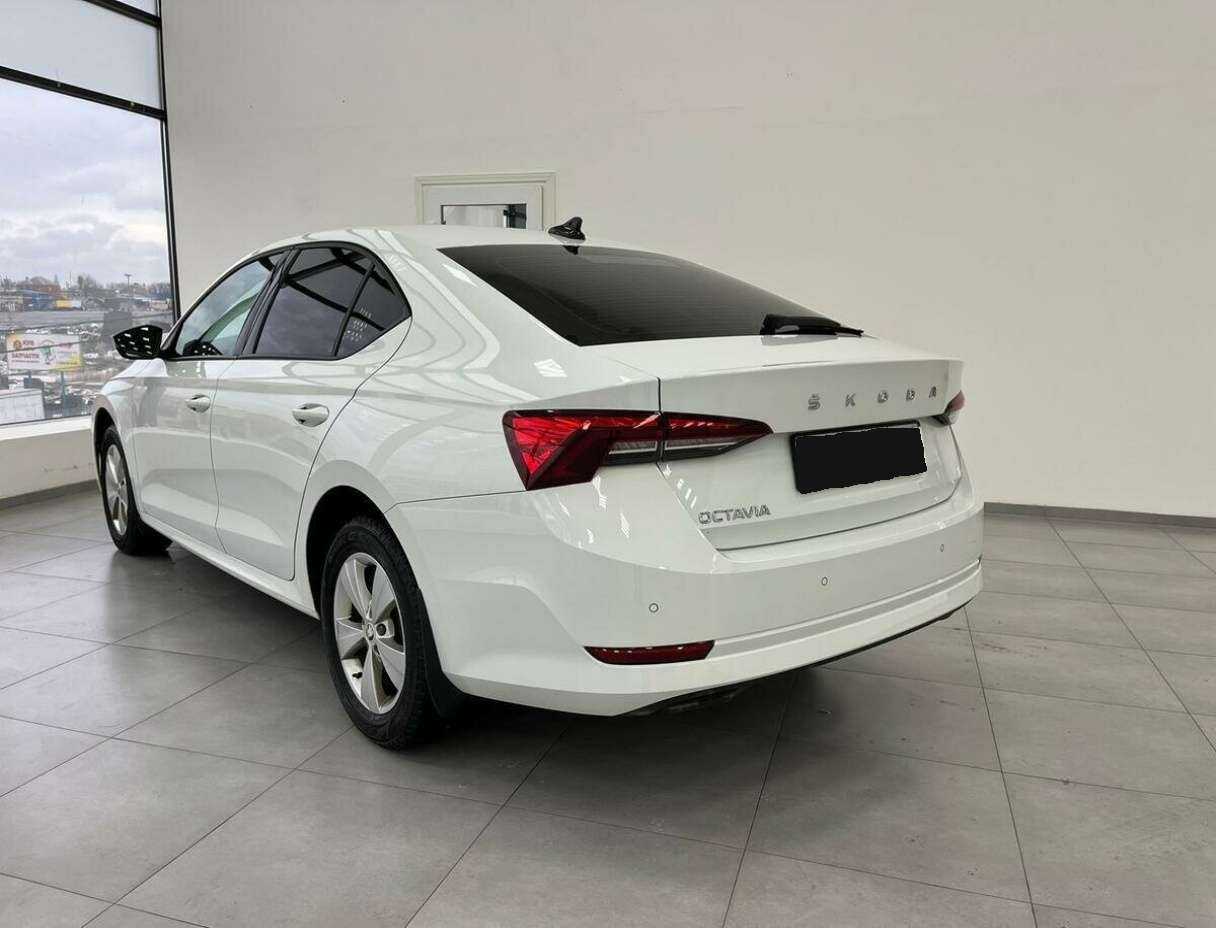 Skoda Octavia б/у, 2021, Автоматическая. Фото: #6