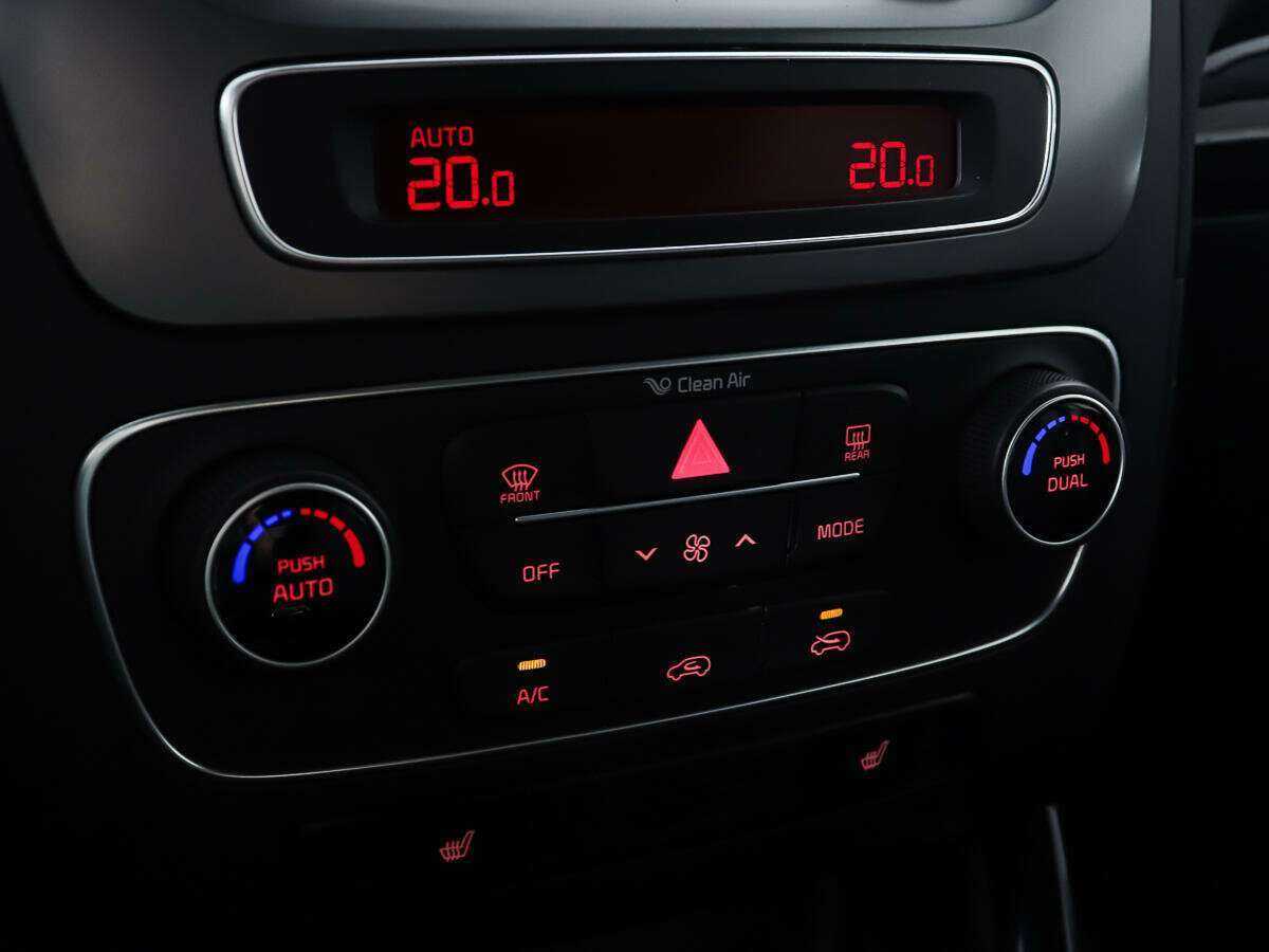 Kia Sorento б/у, 2016, Автоматическая. Фото: #17