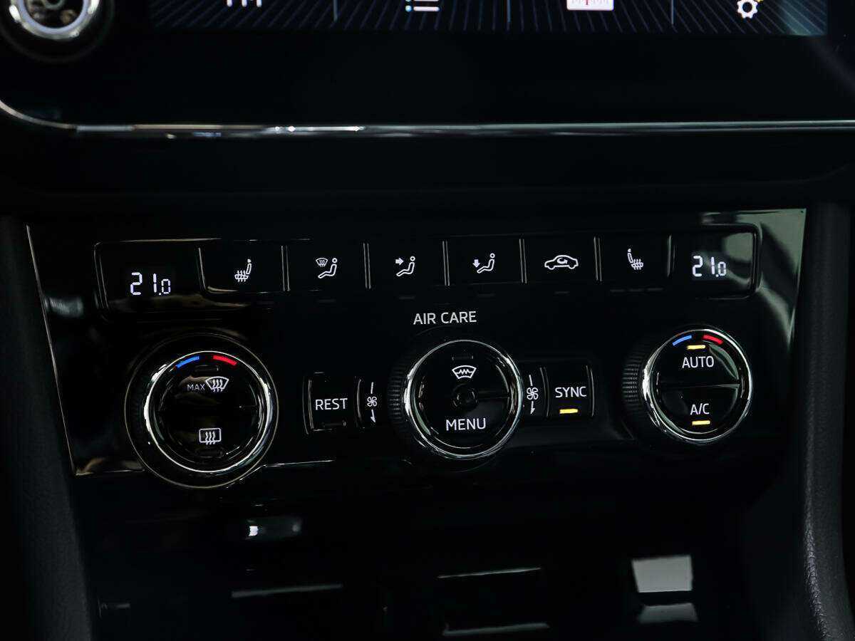 Skoda Superb б/у, 2017, Роботизированная. Фото: #17