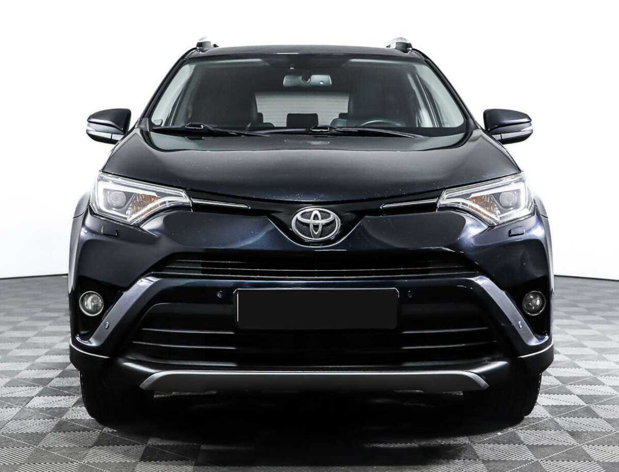 Toyota RAV4 б/у, 2018, Автоматическая. Фото: #1