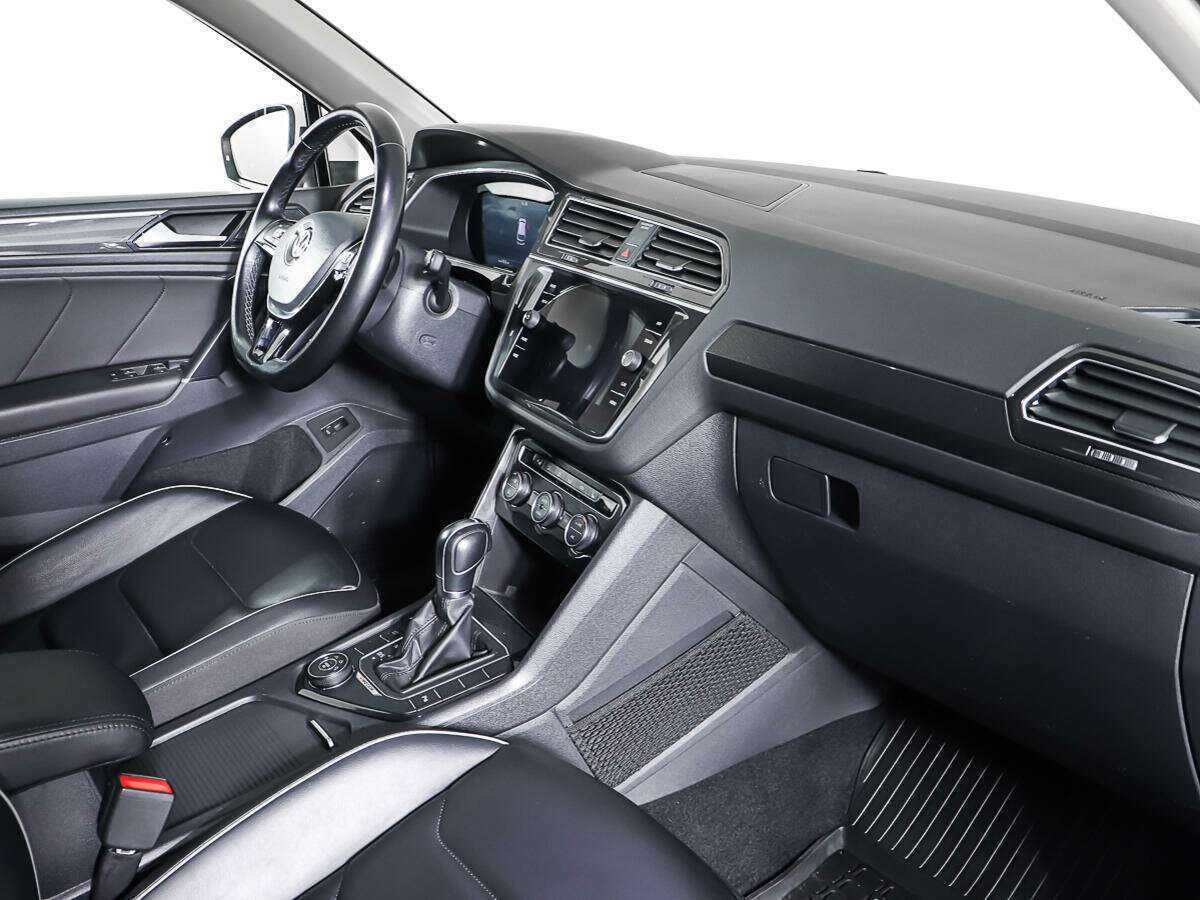 Volkswagen Tiguan б/у, 2018, Роботизированная. Фото: #8