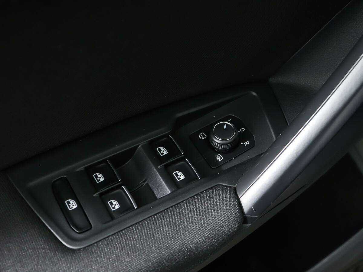 Volkswagen Tiguan б/у, 2018, Роботизированная. Фото: #15