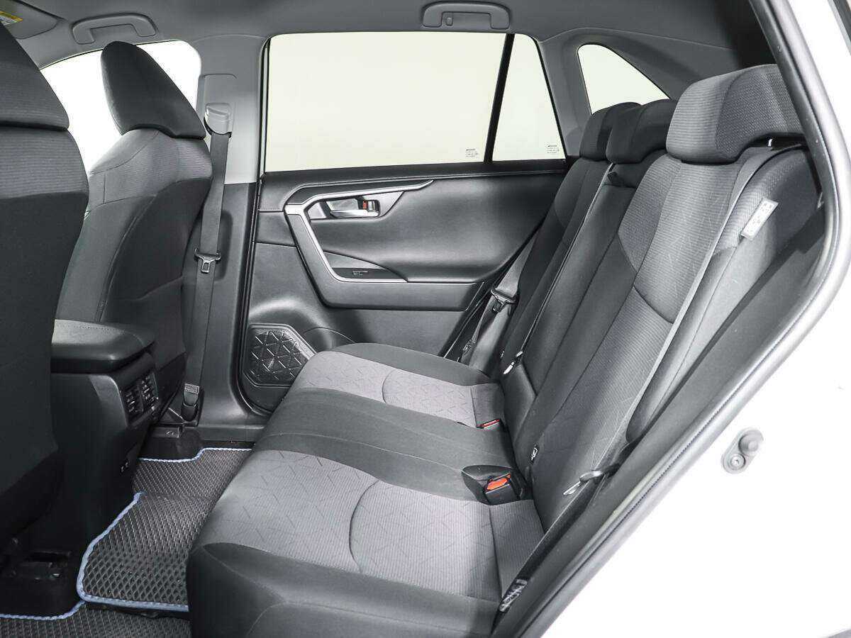 Toyota RAV4 б/у, 2019, Вариатор. Фото: #9