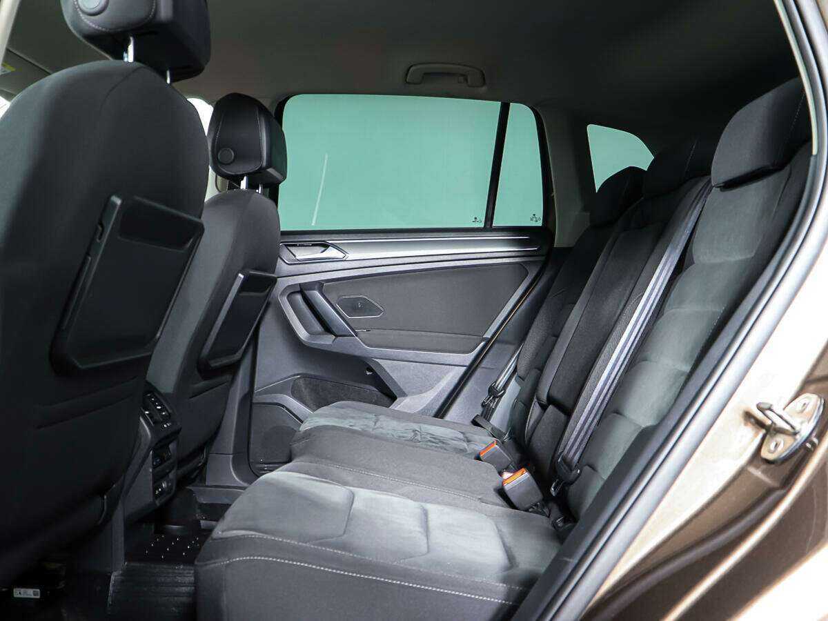 Volkswagen Tiguan б/у, 2018, Роботизированная. Фото: #10