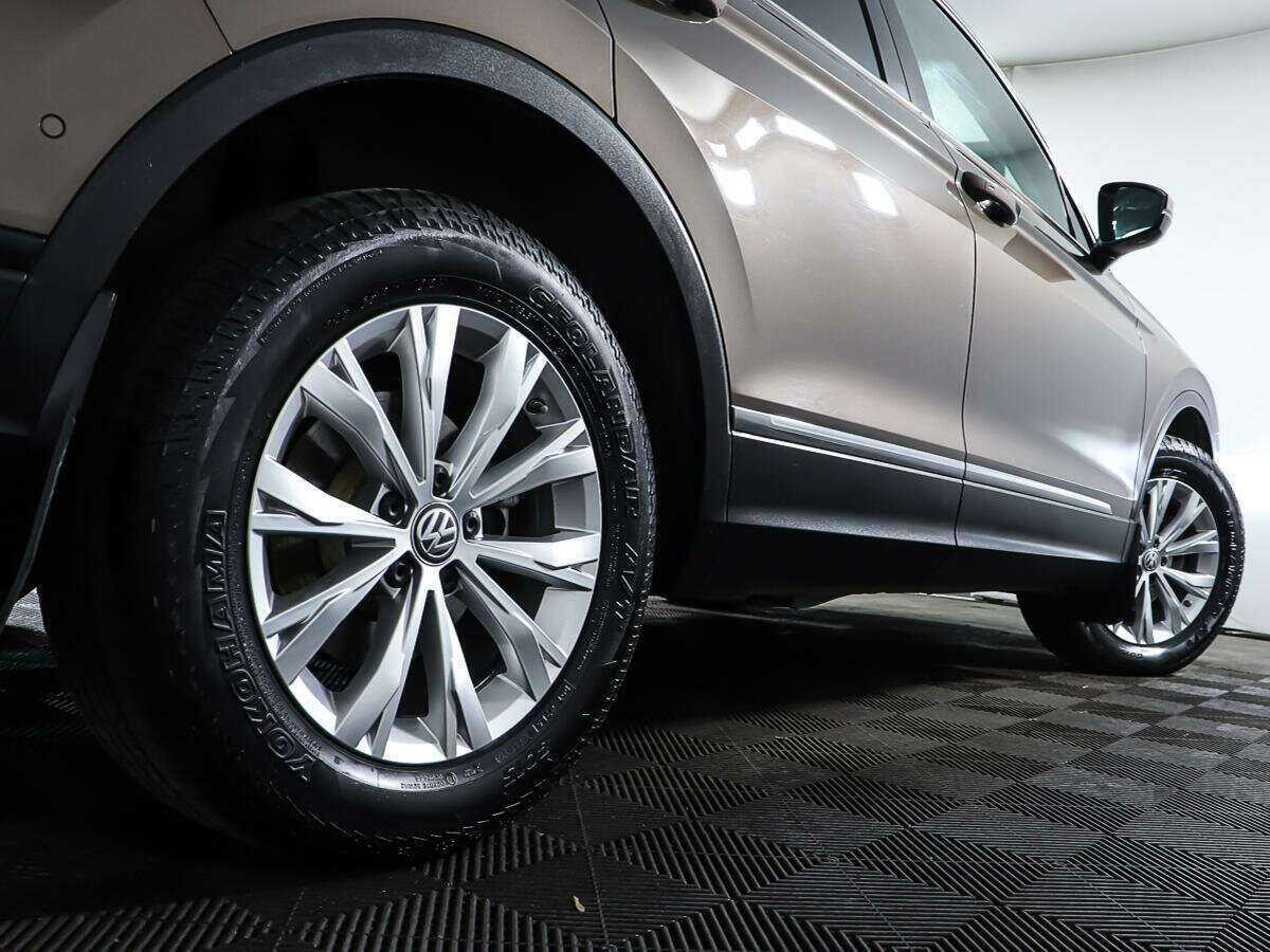 Volkswagen Tiguan б/у, 2018, Роботизированная. Фото: #21