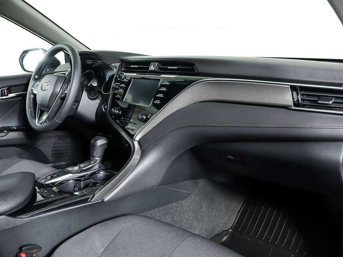 Toyota Camry б/у, 2020, Автоматическая. Фото: #8