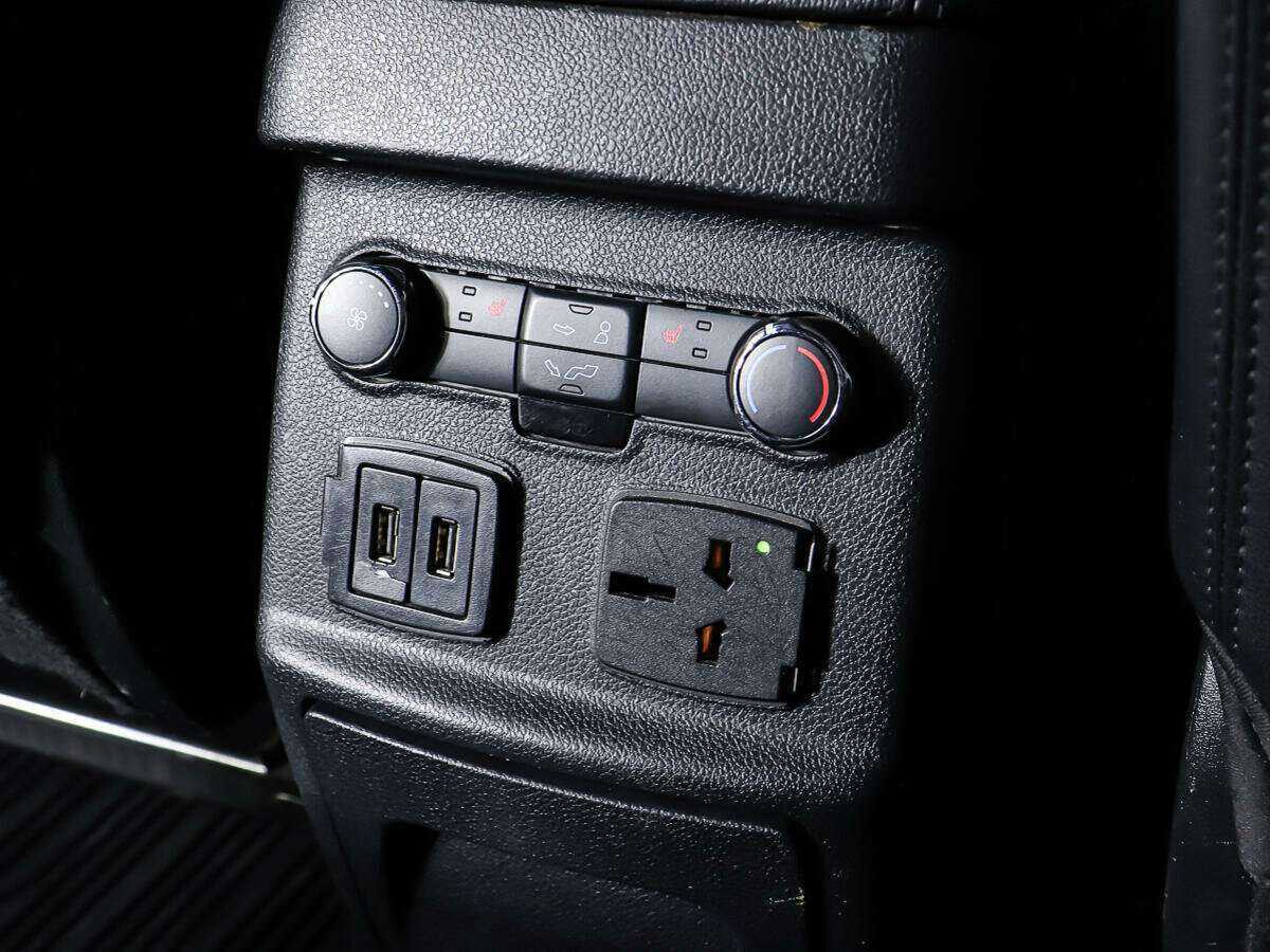 Ford Explorer б/у, 2018, Автоматическая. Фото: #12