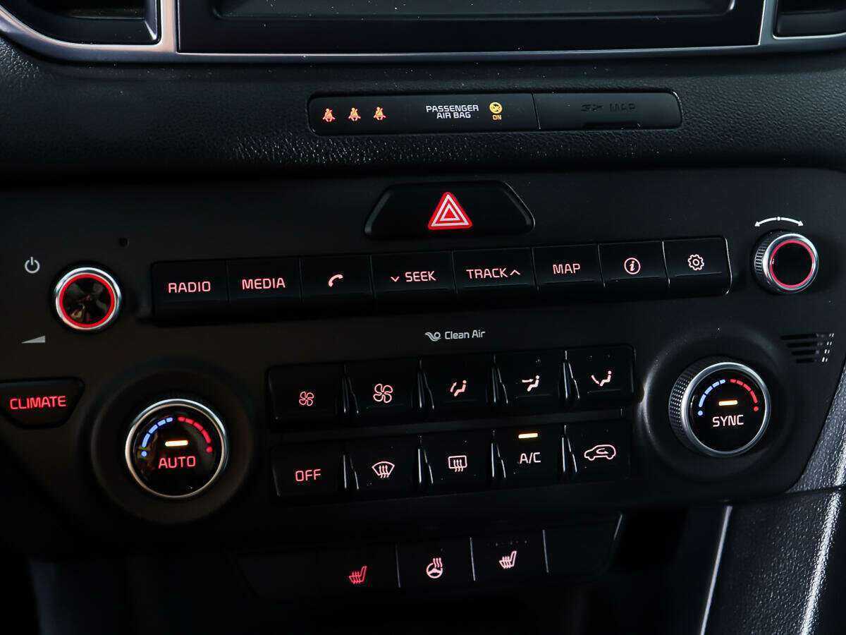 Kia Sportage б/у, 2017, Автоматическая. Фото: #17