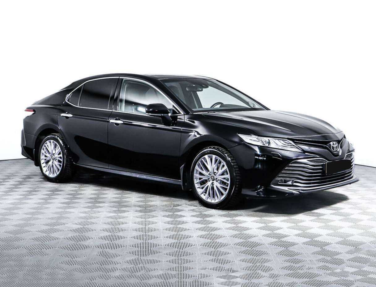 Toyota Camry б/у, 2019, Автоматическая. Фото: #2