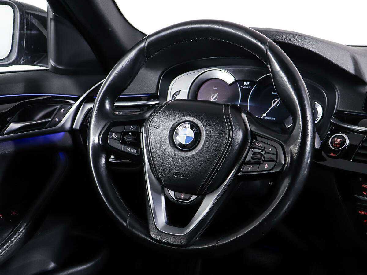 BMW 5 серии б/у, 2017, Автоматическая. Фото: #18