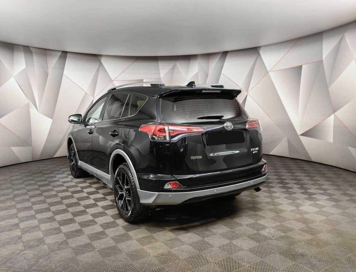 Toyota RAV4 б/у, 2017, Автоматическая. Фото: #3