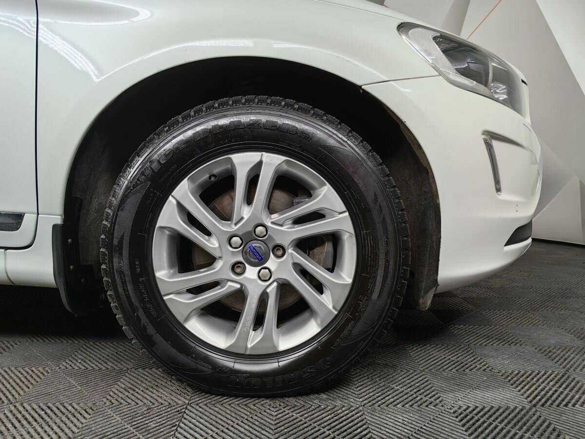 Volvo XC60 б/у, 2016, Автоматическая. Фото: #14