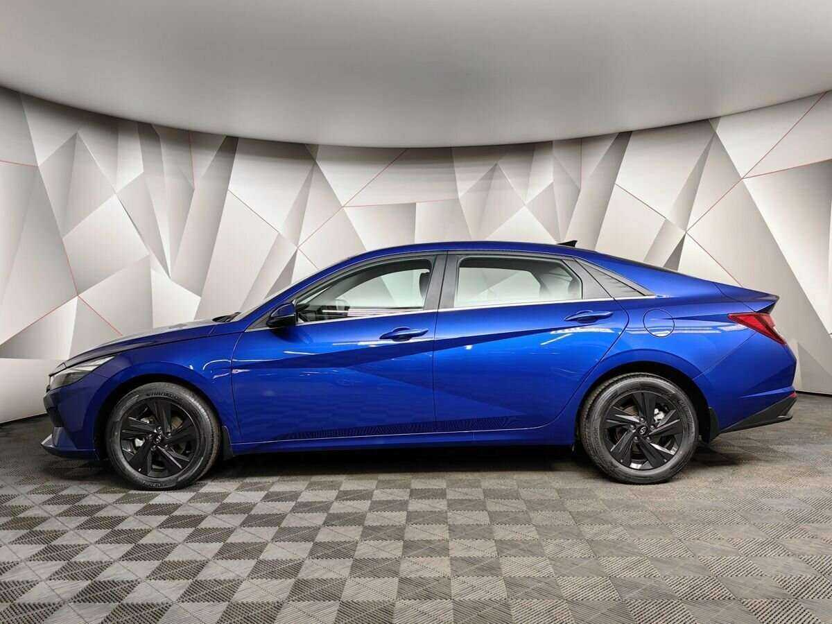Hyundai Elantra б/у, 2022, Автоматическая. Фото: #4