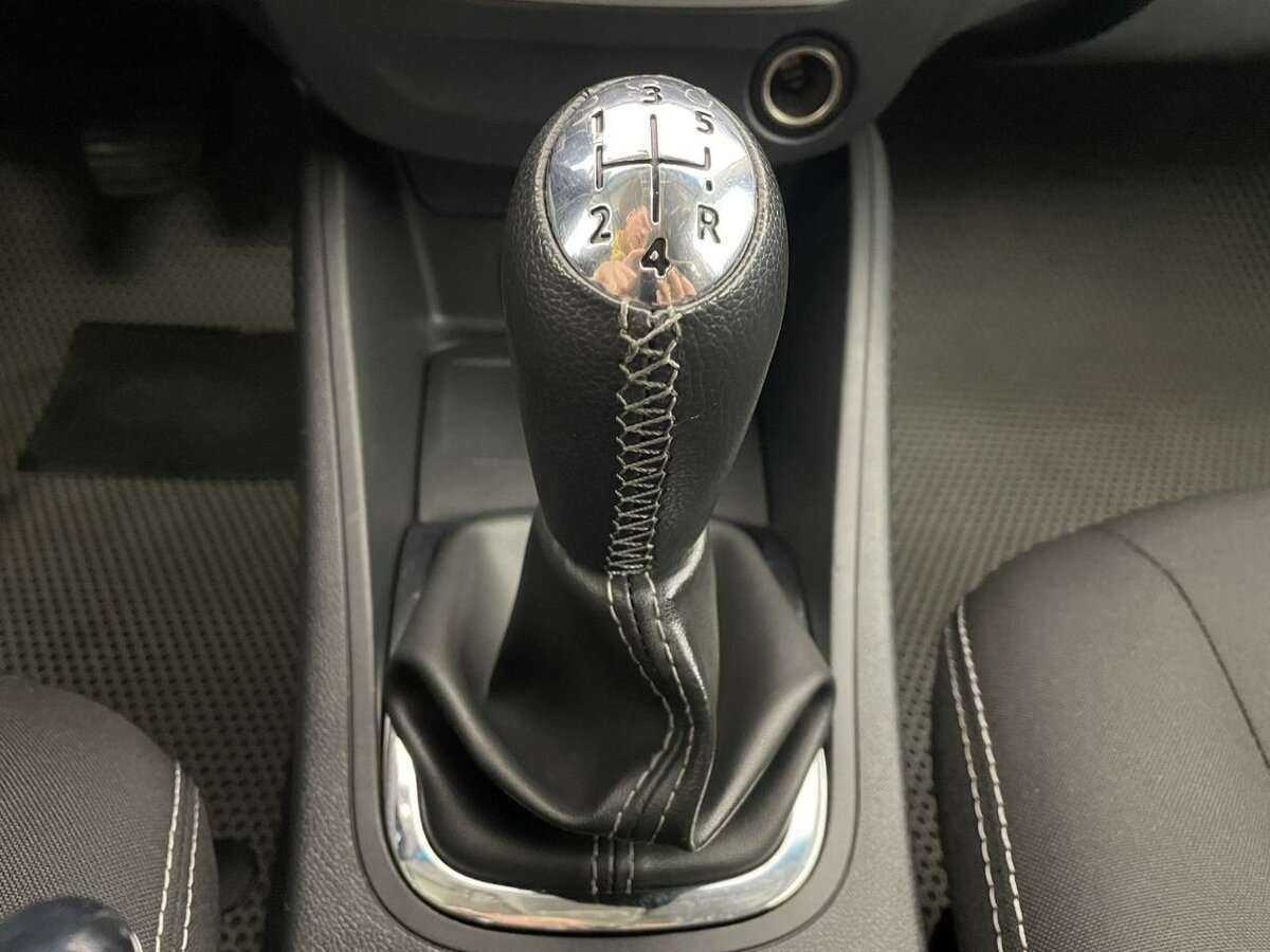 Renault Fluence б/у, 2015, Механическая. Фото: #12