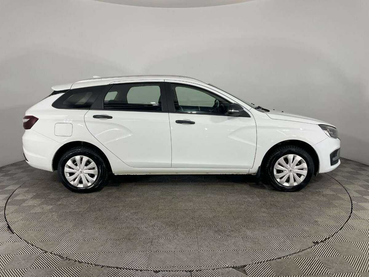 Lada (ВАЗ) Vesta б/у, 2023, Механическая. Фото: #3