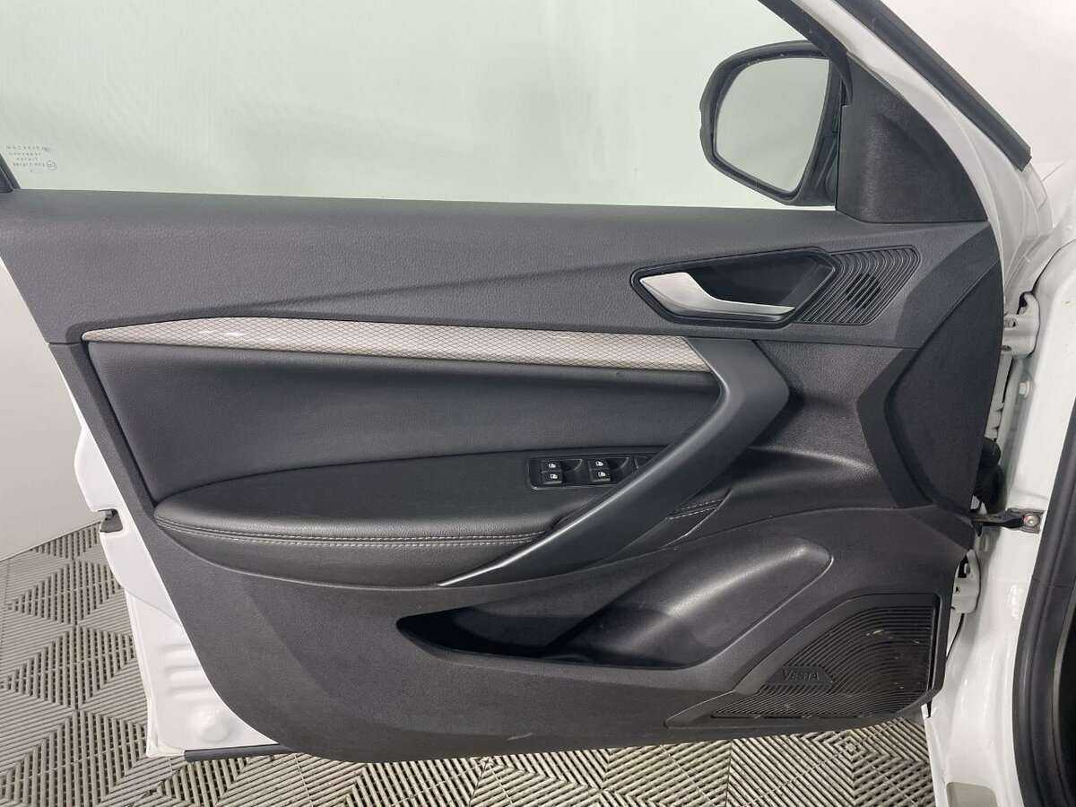 Lada (ВАЗ) Vesta б/у, 2023, Механическая. Фото: #7