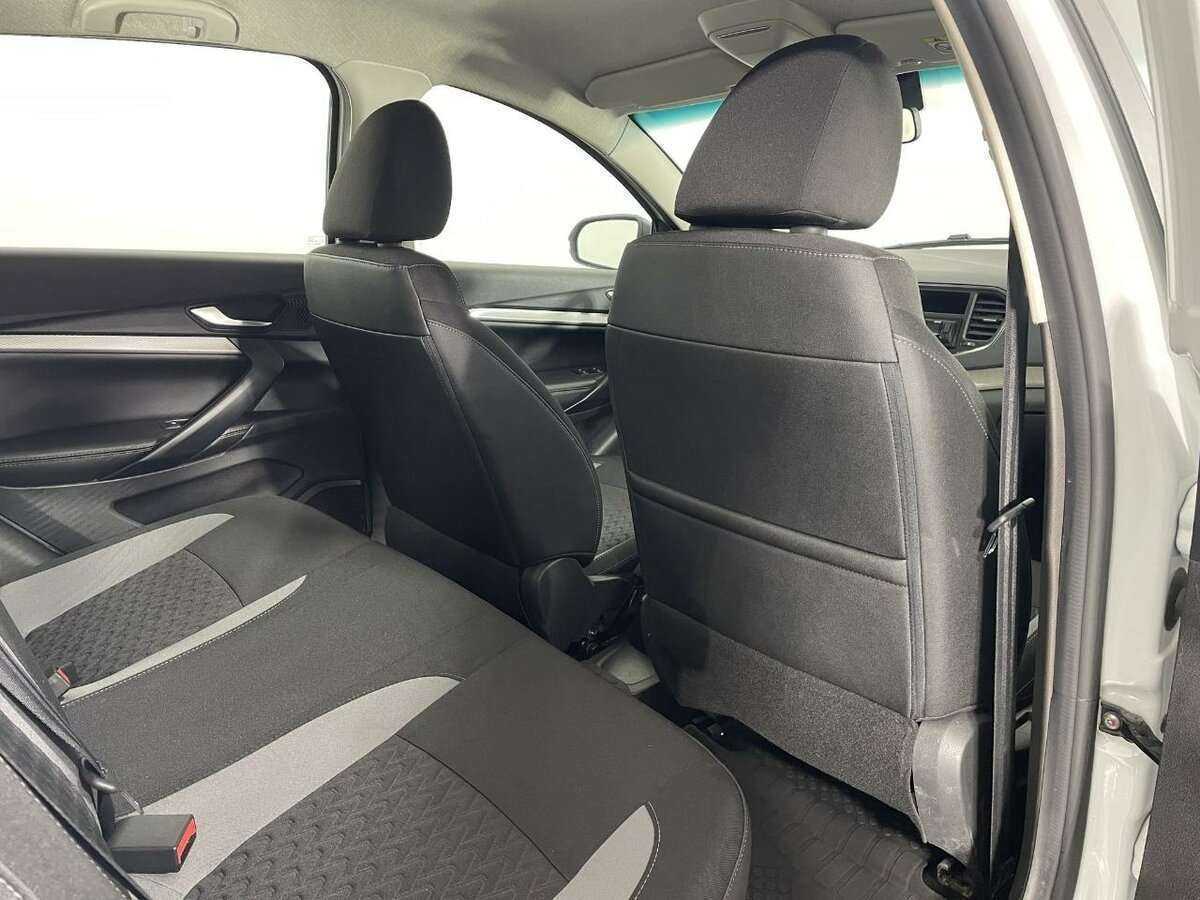 Lada (ВАЗ) Vesta б/у, 2023, Механическая. Фото: #15