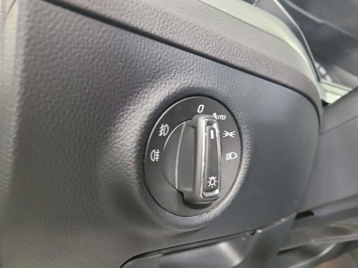 Skoda Superb б/у, 2016, Роботизированная. Фото: #8