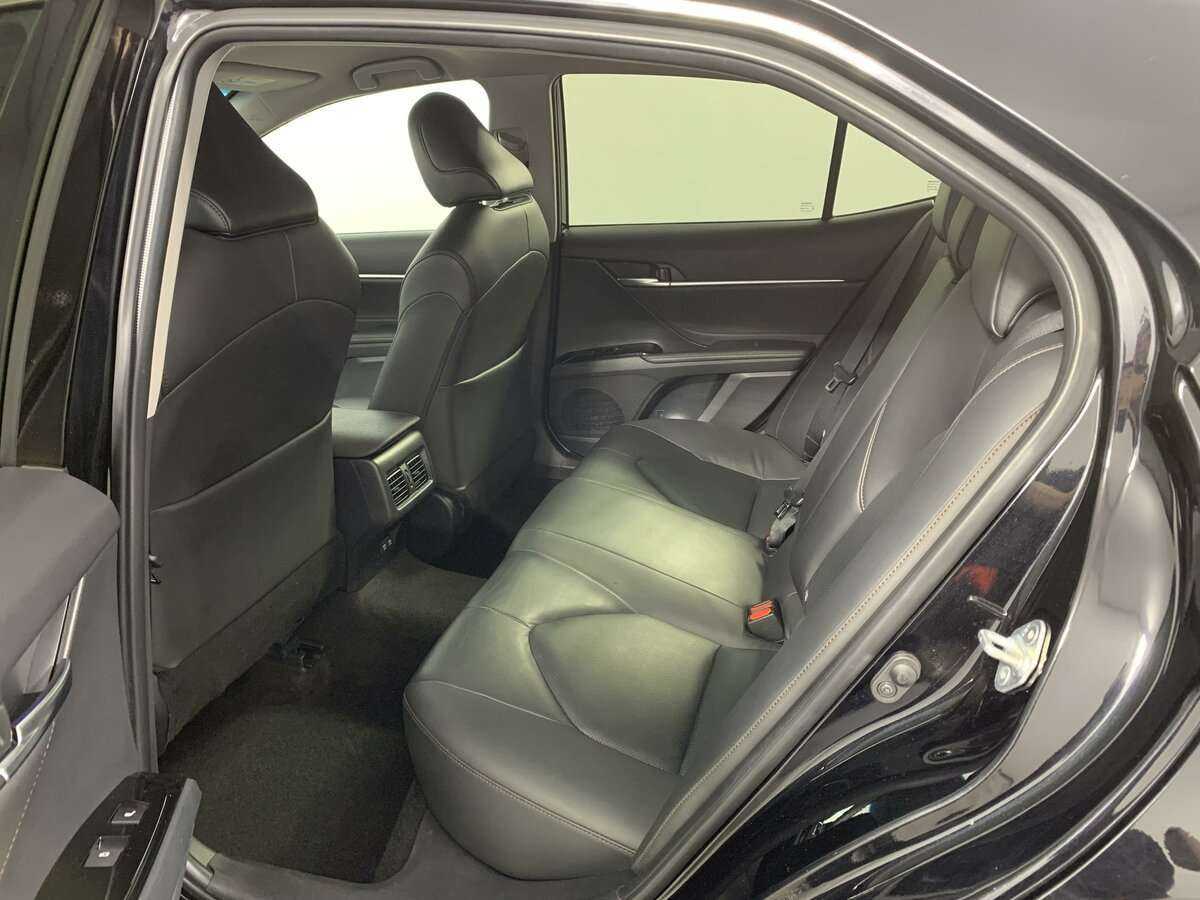 Toyota Camry б/у, 2019, Автоматическая. Фото: #7