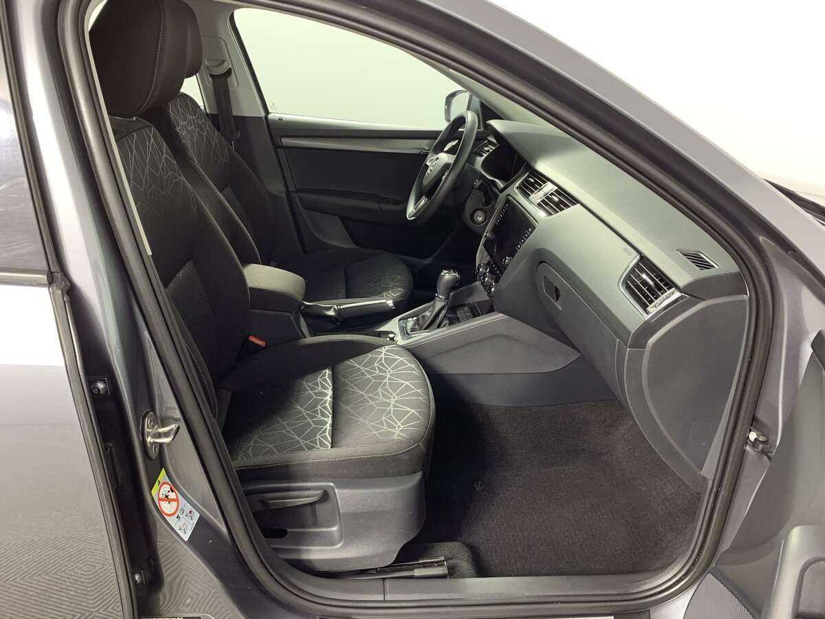 Skoda Octavia б/у, 2020, Роботизированная. Фото: #14