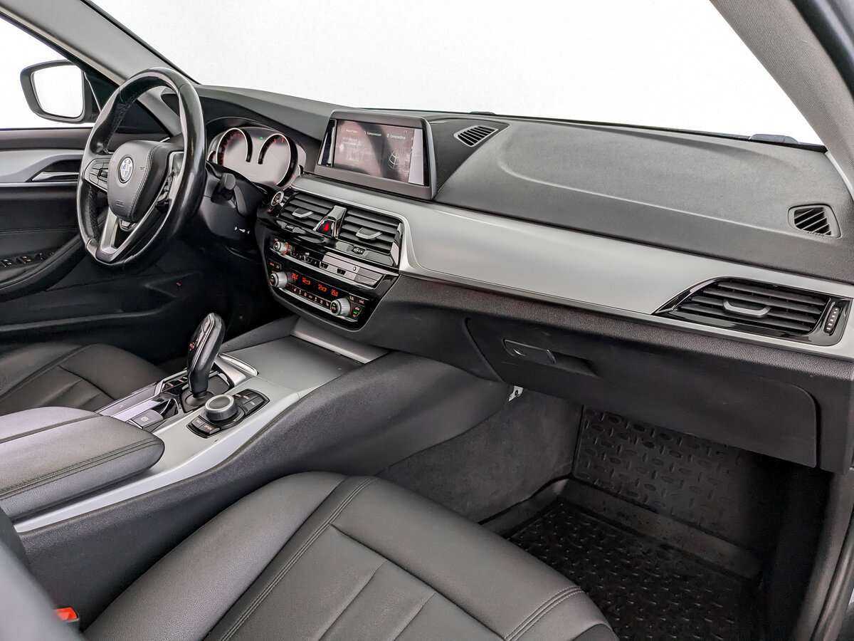 BMW 5 серии б/у, 2018, Автоматическая. Фото: #8