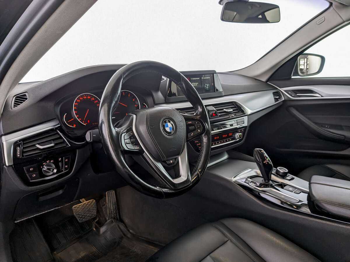 BMW 5 серии б/у, 2018, Автоматическая. Фото: #12