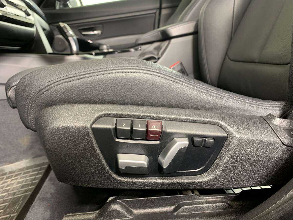 BMW 3 серии б/у, 2017, Автоматическая. Фото: #13