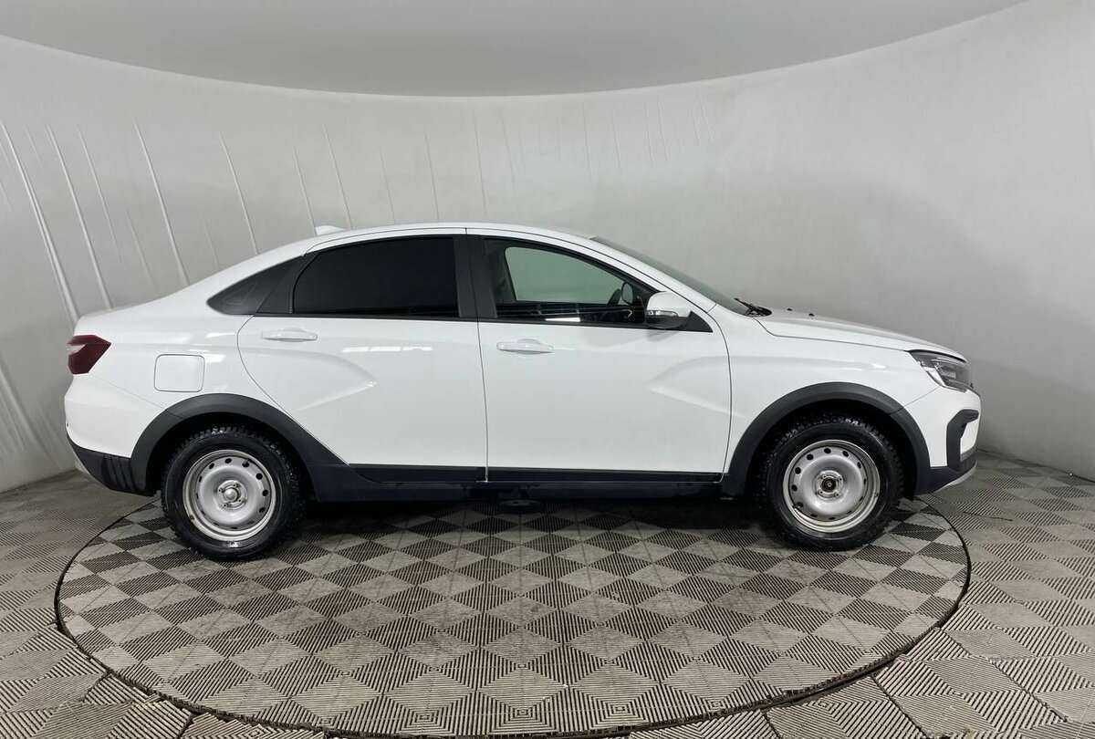 Lada (ВАЗ) Vesta б/у, 2023, Механическая. Фото: #3