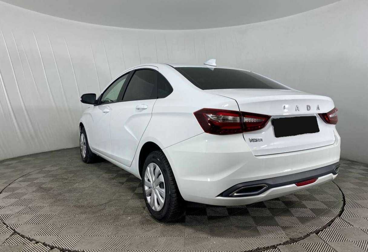 Lada (ВАЗ) Vesta б/у, 2023, Механическая. Фото: #6