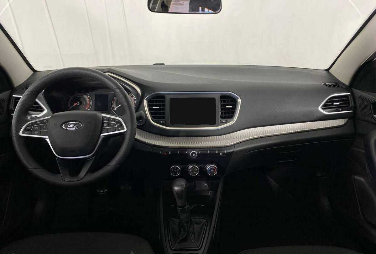 Lada (ВАЗ) Vesta б/у, 2023, Механическая. Фото: #9