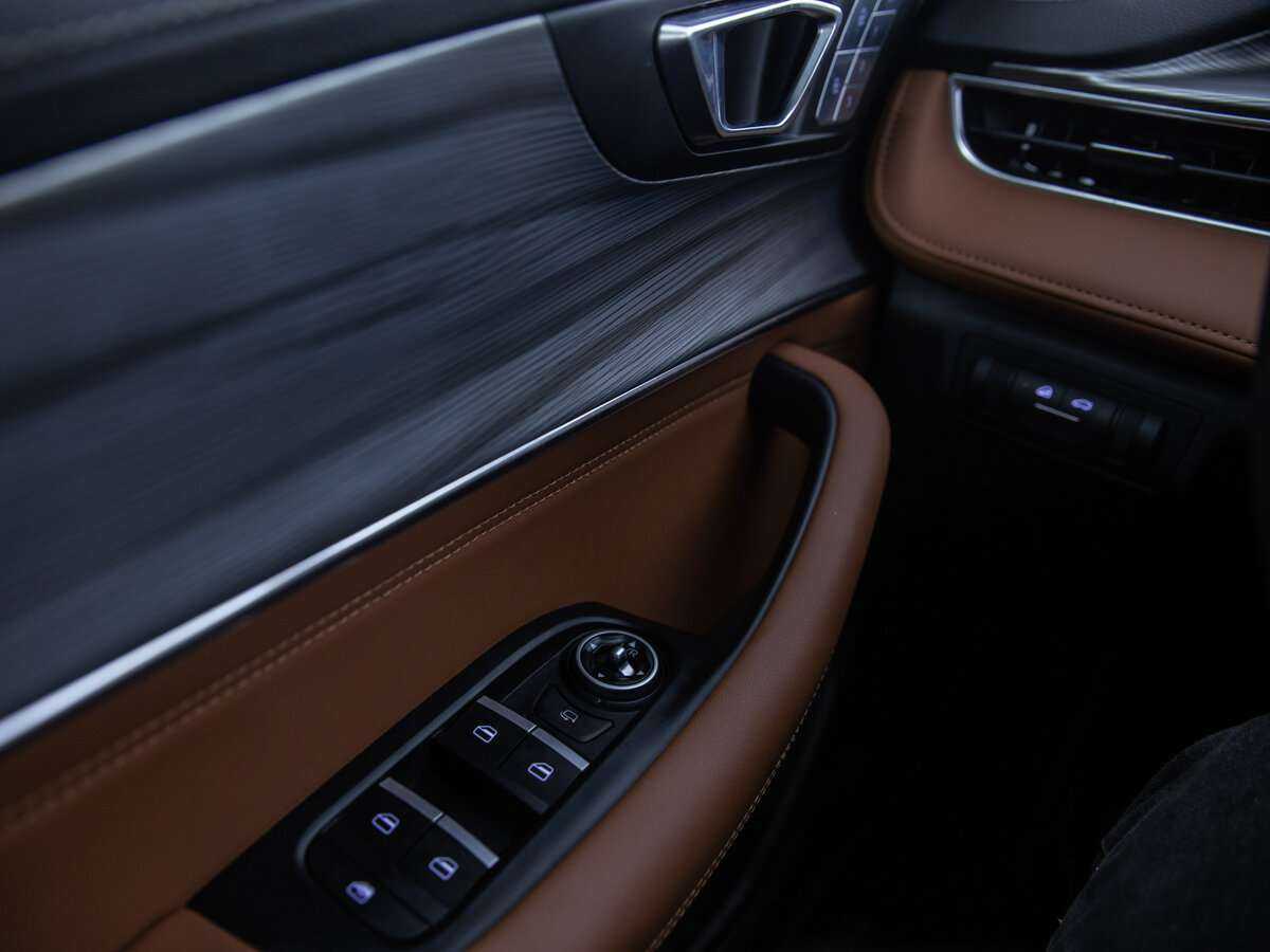 Chery Tiggo 8 Pro Max б/у, 2022, Роботизированная. Фото: #9