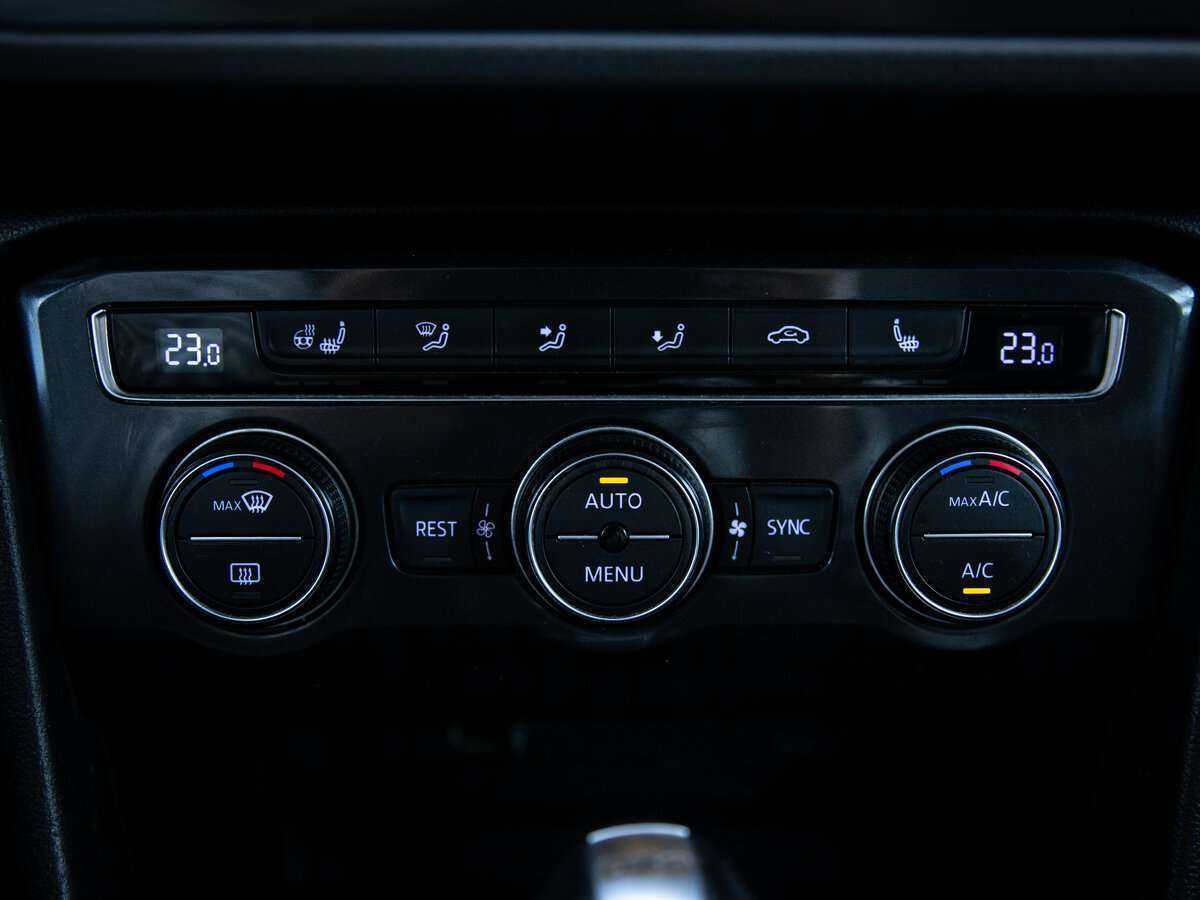 Volkswagen Tiguan б/у, 2018, Роботизированная. Фото: #15