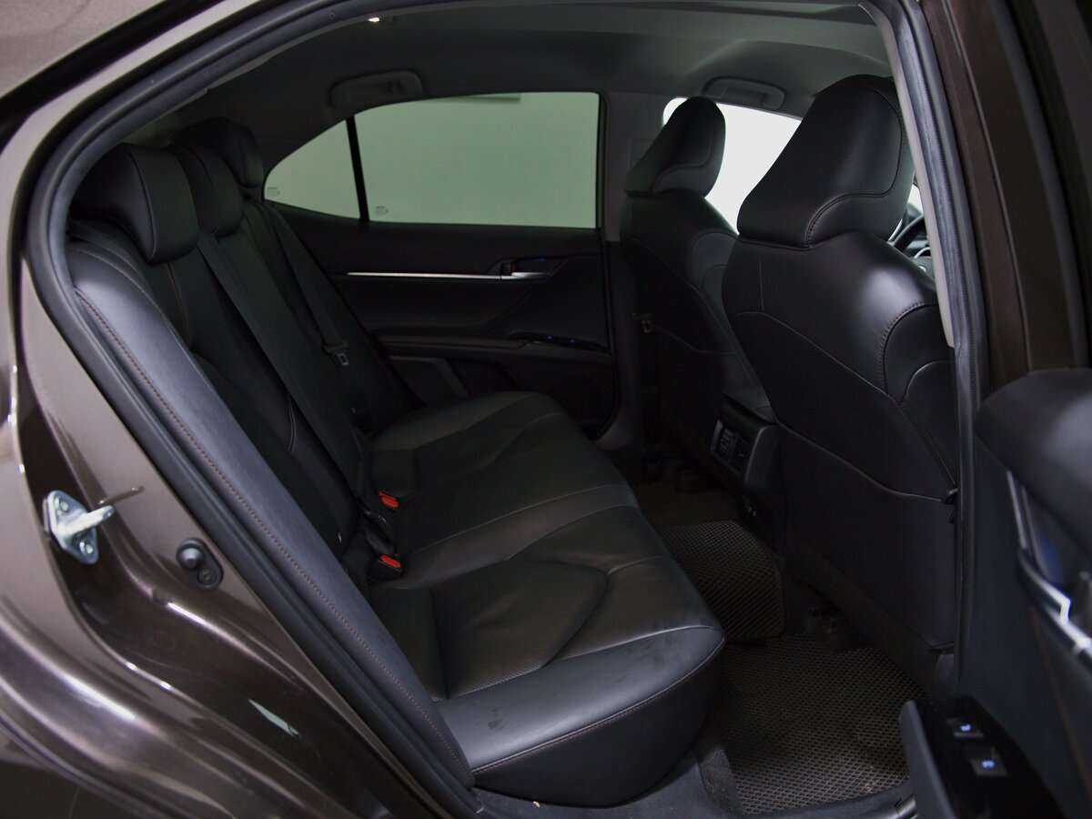 Toyota Camry б/у, 2020, Автоматическая. Фото: #4