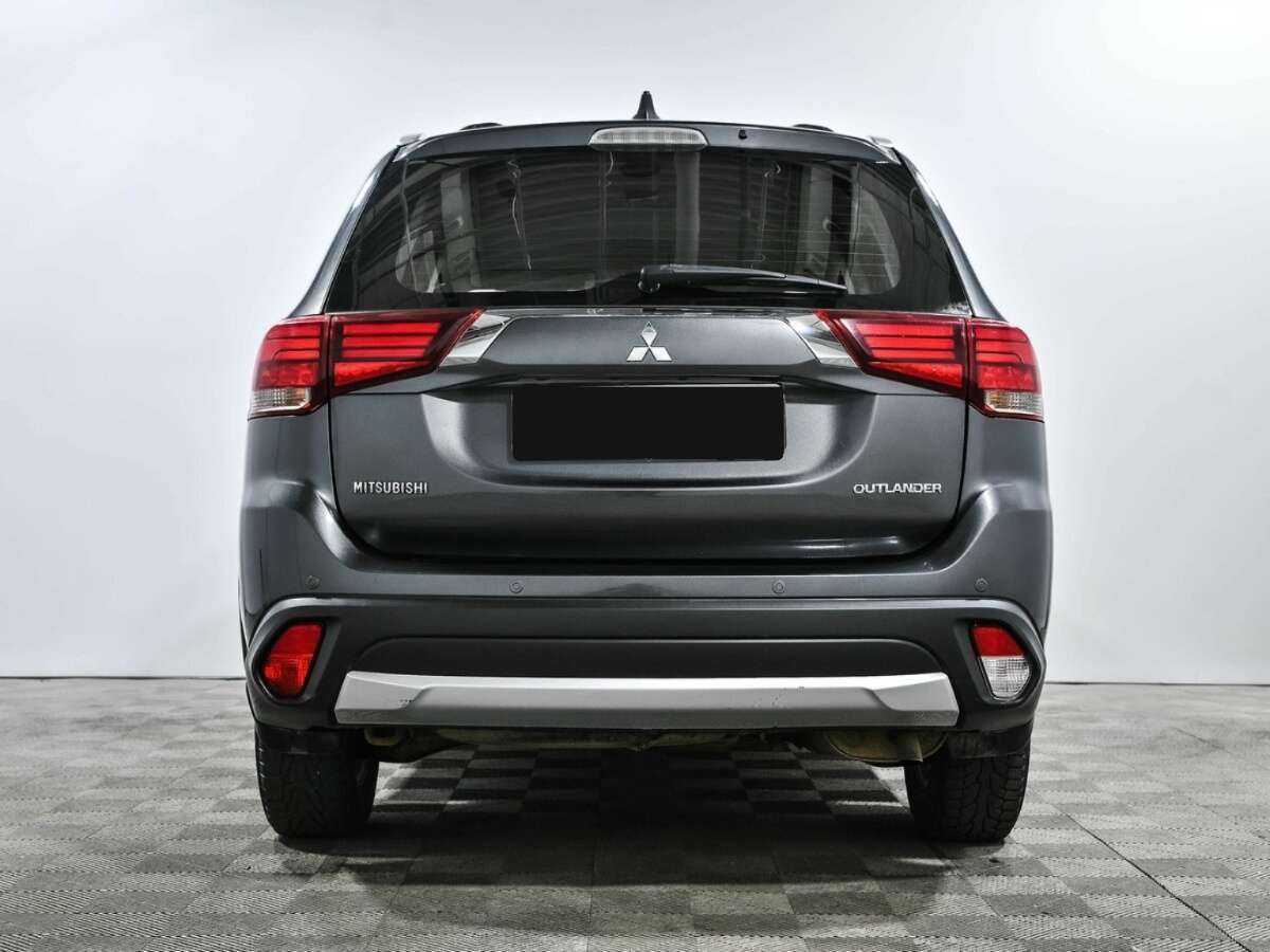 Mitsubishi Outlander б/у, 2018, Вариатор. Фото: #4