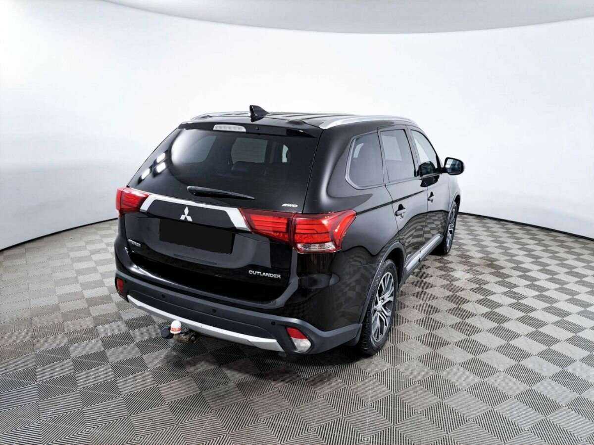 Mitsubishi Outlander б/у, 2017, Вариатор. Фото: #4