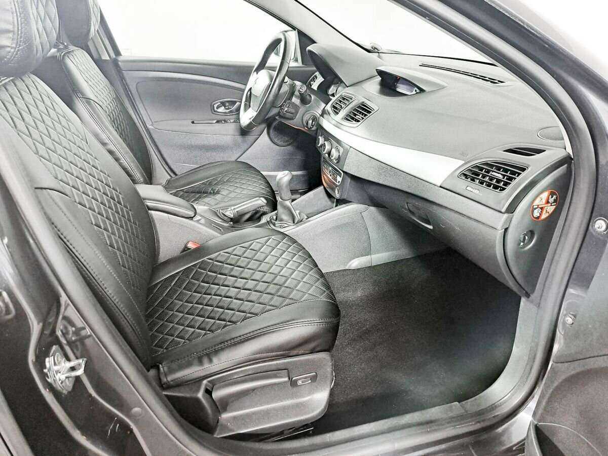 Renault Fluence б/у, 2012, Механическая. Фото: #8