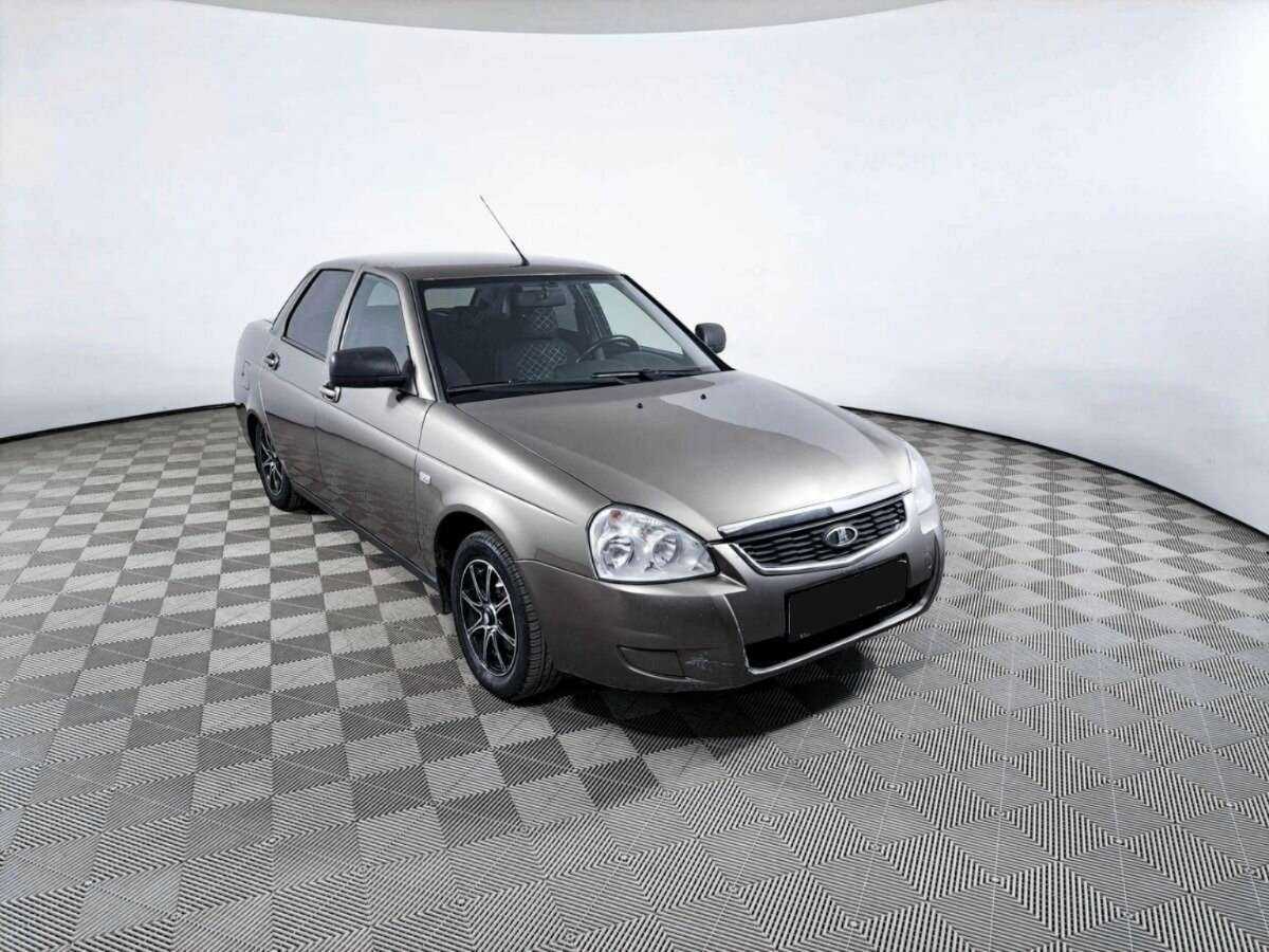 Lada (ВАЗ) Priora б/у, 2017, Механическая. Фото: #2