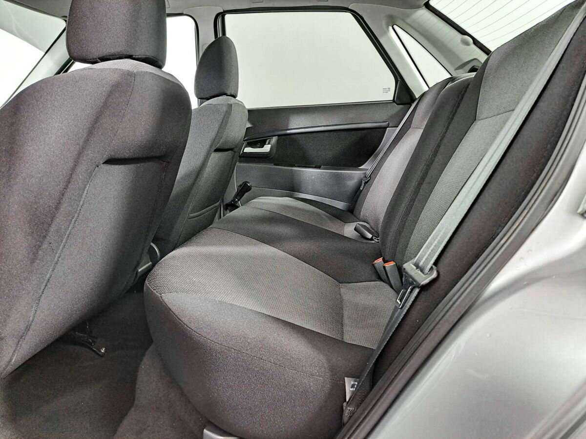 Lada (ВАЗ) Priora б/у, 2017, Механическая. Фото: #9