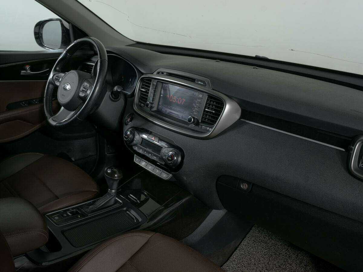 Kia Sorento б/у, 2016, Автоматическая. Фото: #10