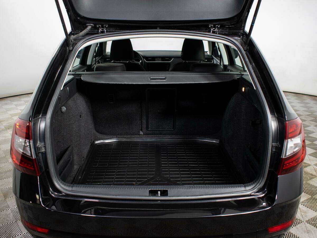 Skoda Octavia б/у, 2018, Роботизированная. Фото: #13