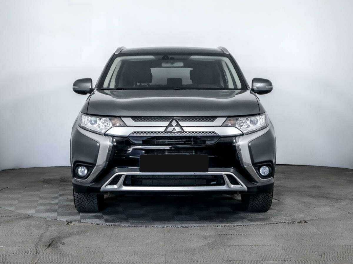Mitsubishi Outlander б/у, 2018, Вариатор. Фото: #1