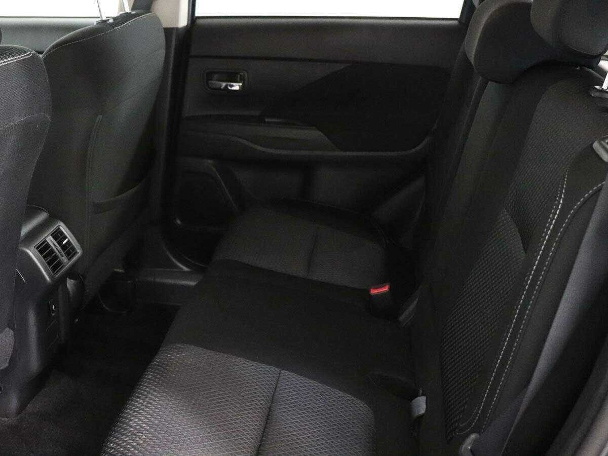 Mitsubishi Outlander б/у, 2018, Вариатор. Фото: #8