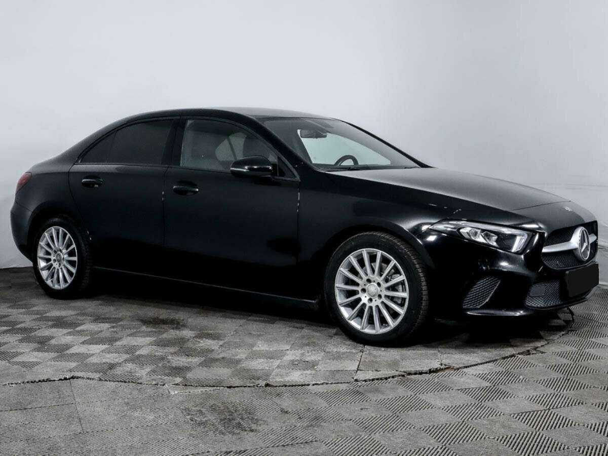 Mercedes-Benz A-Класс б/у, 2019, Роботизированная. Фото: #2