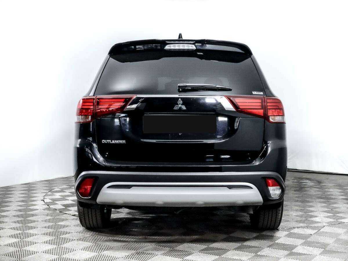 Mitsubishi Outlander б/у, 2022, Вариатор. Фото: #4