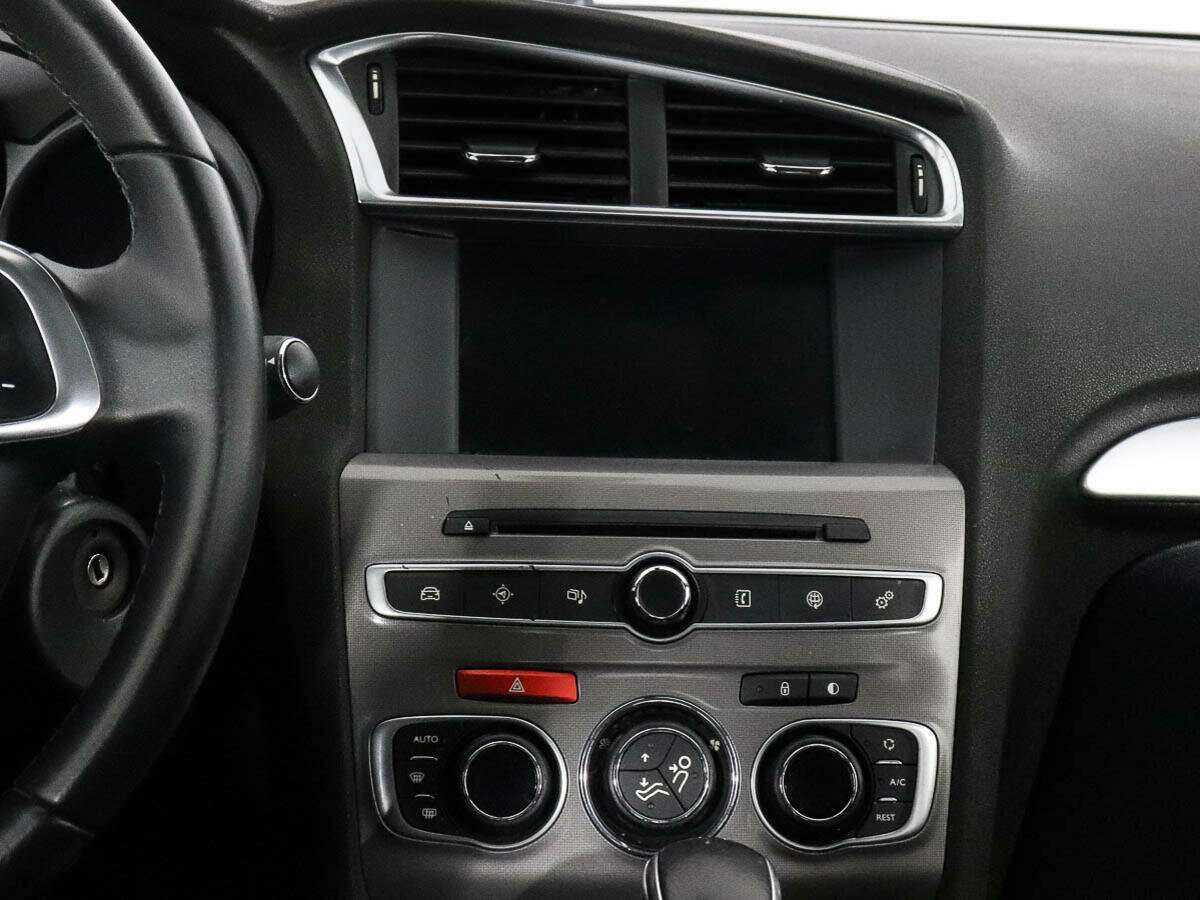 Citroen C4 б/у, 2017, Автоматическая. Фото: #9