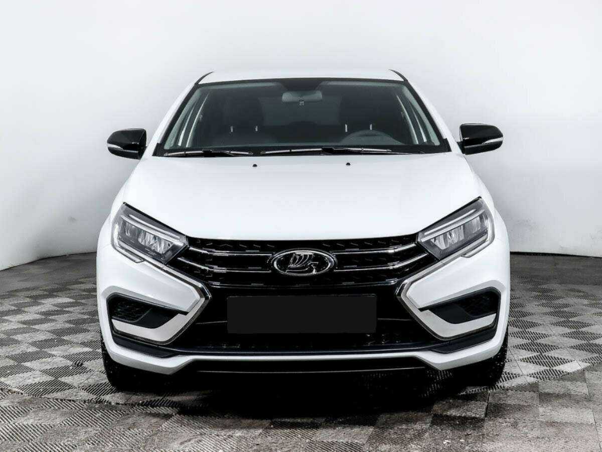 Lada (ВАЗ) Vesta б/у, 2023, Механическая. Фото: #1