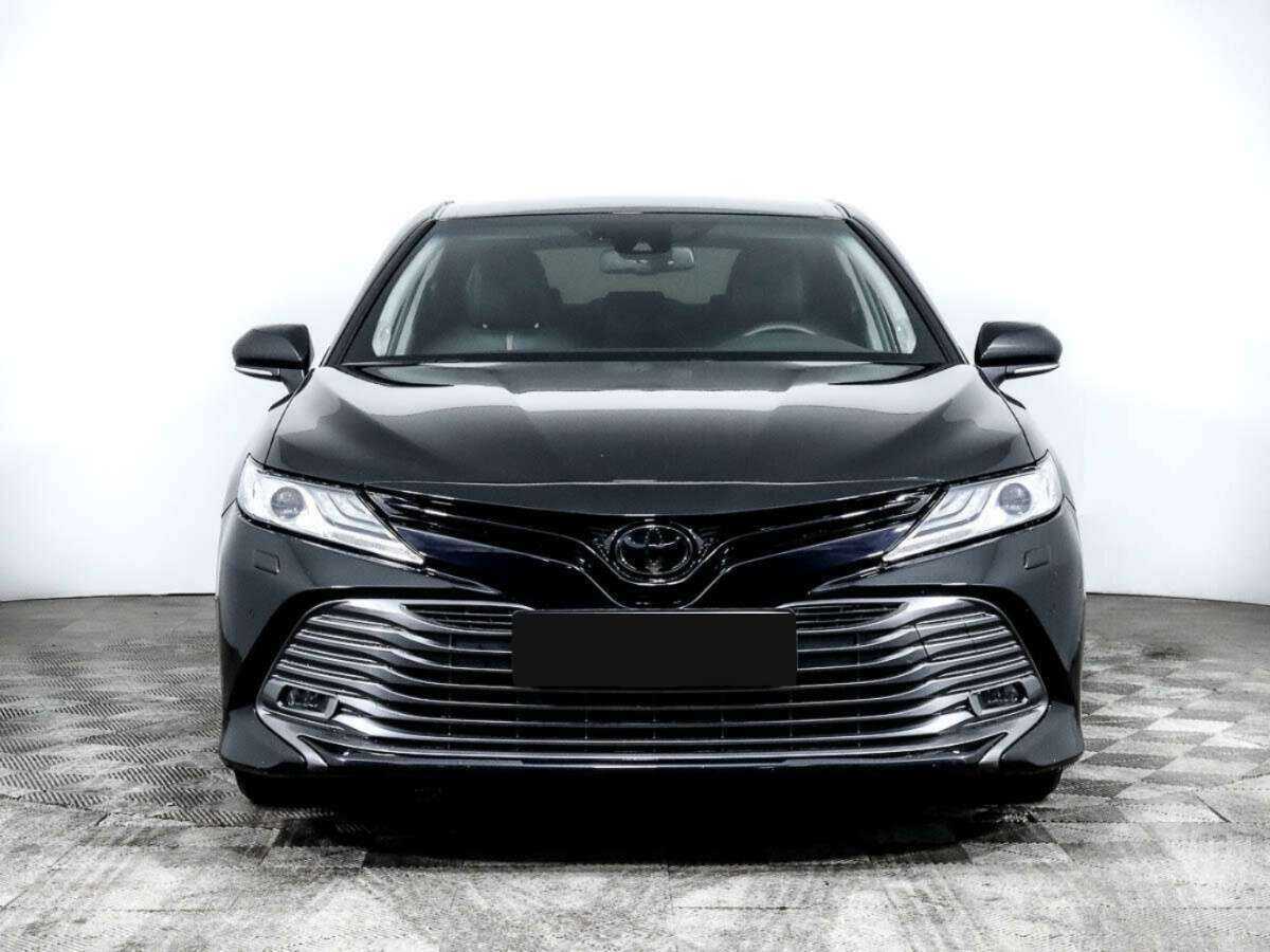 Toyota Camry б/у, 2019, Автоматическая. Фото: #1